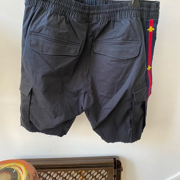 Cargo shorts - Picture 3 of 3